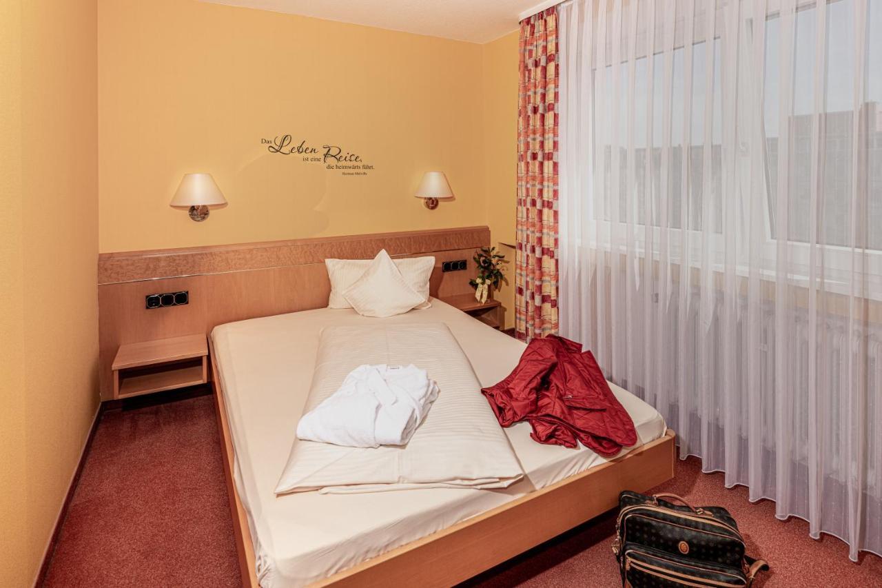 Kishotel Am Kurpark Bad Soden-Salmuenster Exterior photo